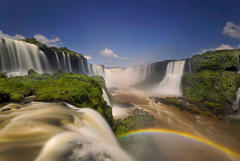 Cataratas do Igua&ccedil;u no Paran&aacute;